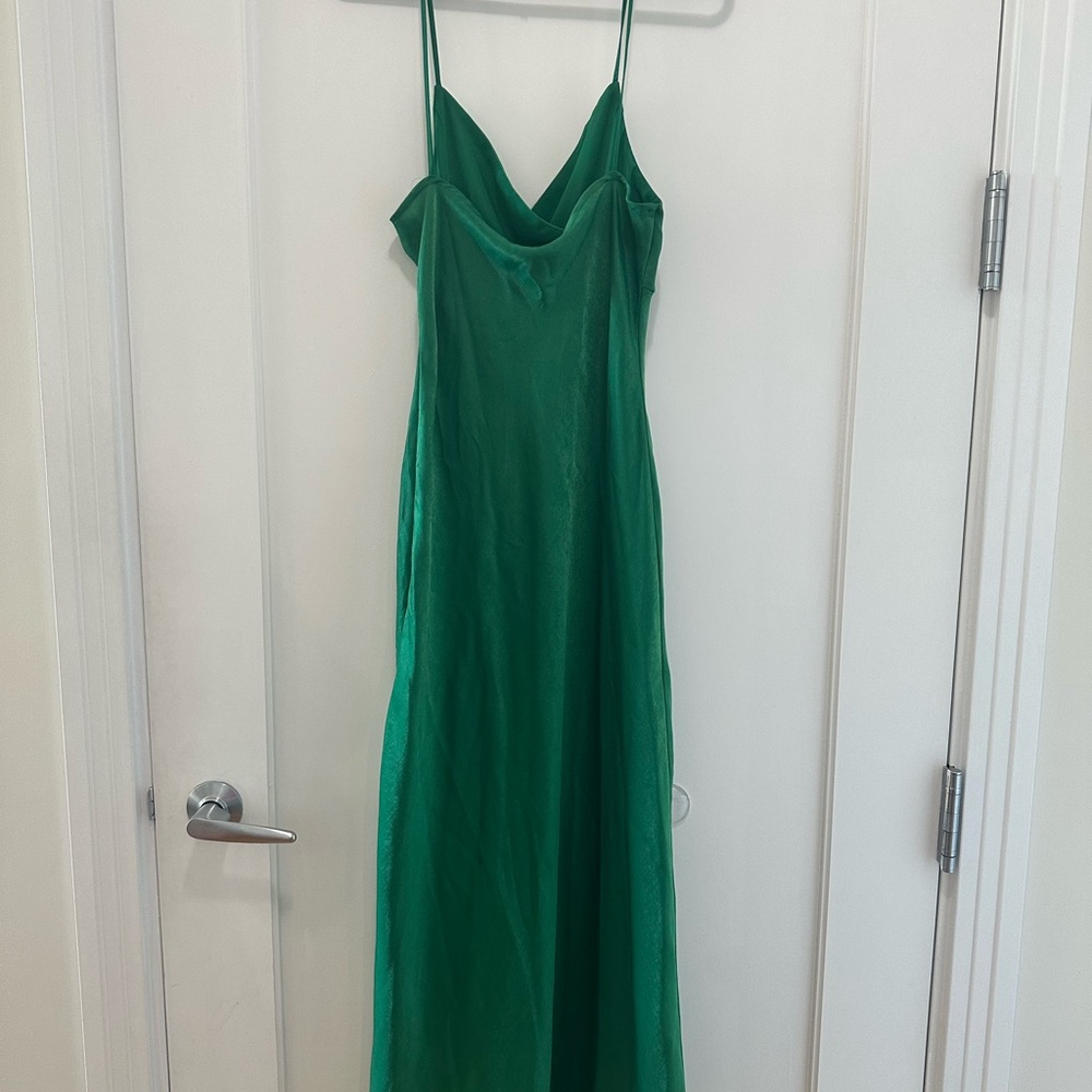 Zara Green Ruched One Shoulder Gown - Picture 3 of 6